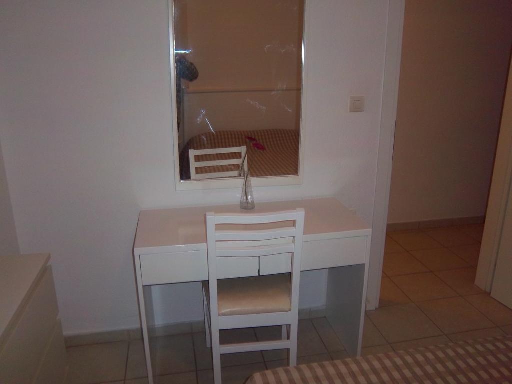 Milos Apartments Afytos Exteriér fotografie