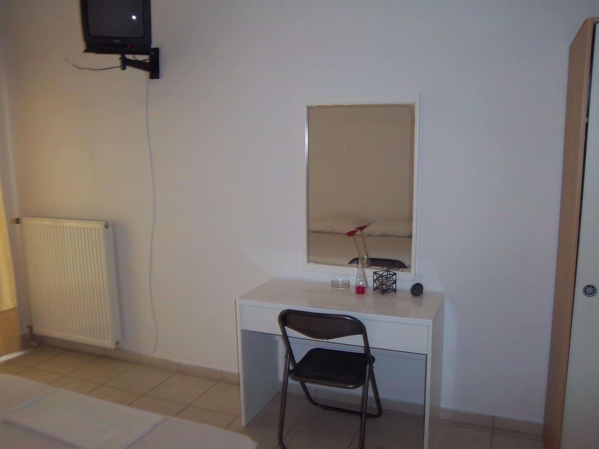 Milos Apartments Afytos Exteriér fotografie